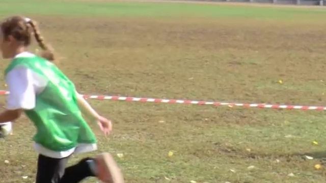 В Киеве прошел первый турнир по женскому футболу смотреть онлайн