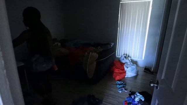 Apartment Tour Living In Phoenix AZ Worst Neighborhood смотреть онлайн