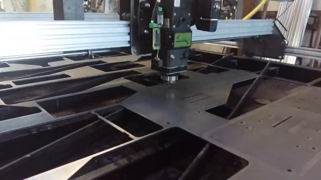 Лазер ЧПУ по металлу своими руками RECI 1000W