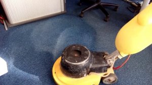 Профессиональная чистка ковролина