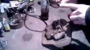 Самостоятельная прокачка тормозов на Ладе - видео