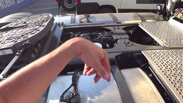 Даф сервис,у сменщика потёк сальник редуктора((53 тыс пробег смотреть онлайн