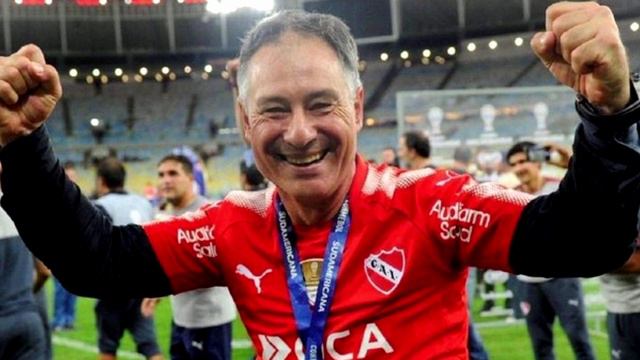 Hugo Sánchez o Ariel Holan??? #Notifiera смотреть онлайн