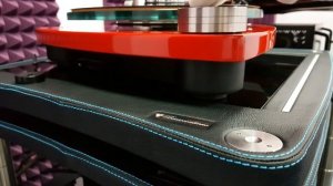 Проигрыватель виниловых дисков Thorens TD 309
