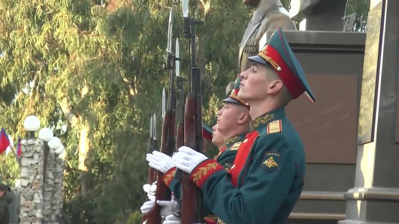 На авиабазе "Хмеймим" почтили память Героя России, военного летчика Романа Филипова