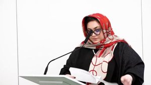 Выступление арт-директора Лондонской академии иранистики Хасти Сафави