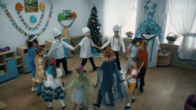 Новый год (II отделение) смотреть онлайн