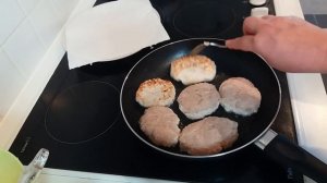 КОТЛЕТЫ ИЗ КУРИНОЙ ГРУДКИ. СОЧНЫЕ И ВКУСНЫЕ.