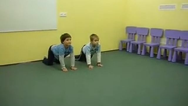 Блок передвижений. Ползание. Обычные четвереньки