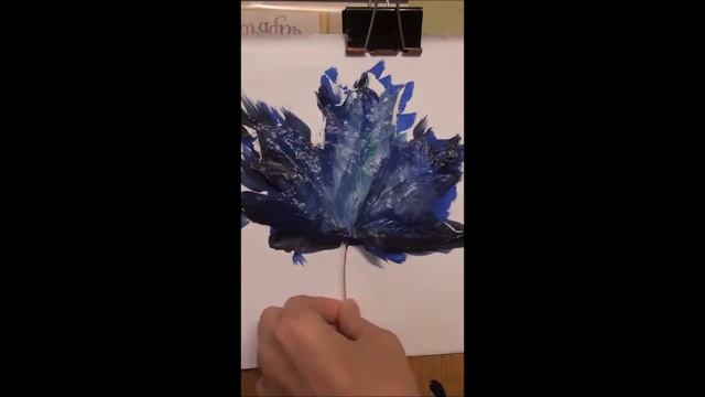 как рисовать на листьях/как нарисовать северное сияние / осенний DIY смотреть онлайн