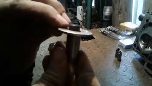 как снять кольцо с направляющей втулки и как отлечить втулки для впускных и выпускных глапанов