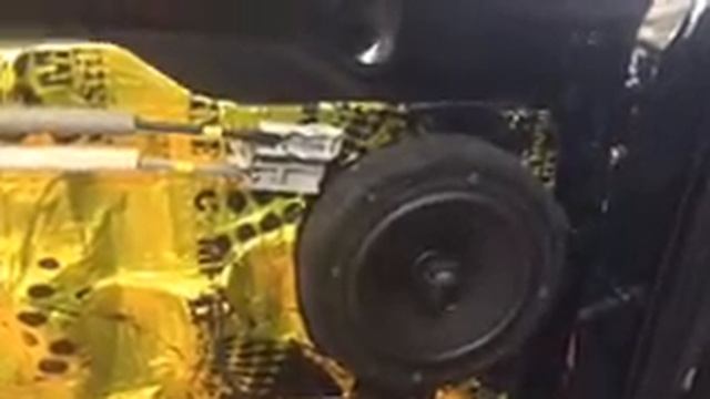 Установка динамиков в задние двери через проставочные кольца. Замена штатных динамиков в авто смотреть онлайн