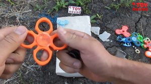 Эксперимент. Разбил много разных спиннеров кувалдой. Испытание fidget spinner на прочность.