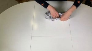 Новогодняя упаковка подарка в бумагу тишью