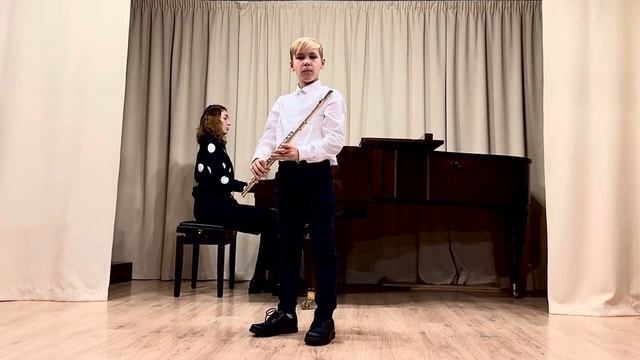 "Ах, Вермланд, ты прекрасен", швед.н.п., Ю.Должиков "Полька". Флейта смотреть онлайн