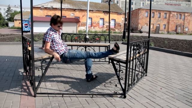 Гид по лавочкам Омска смотреть онлайн