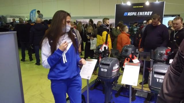 Ищем самый доступный мотор на выставке Охота и рыболовство на Руси 2021 смотреть онлайн