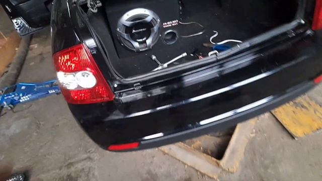 Установка светящихся катафотов. Приора 2 смотреть онлайн