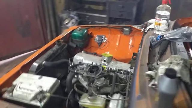 Холодный запуск и работа двигателя москвич 2140 (бсз) смотреть онлайн