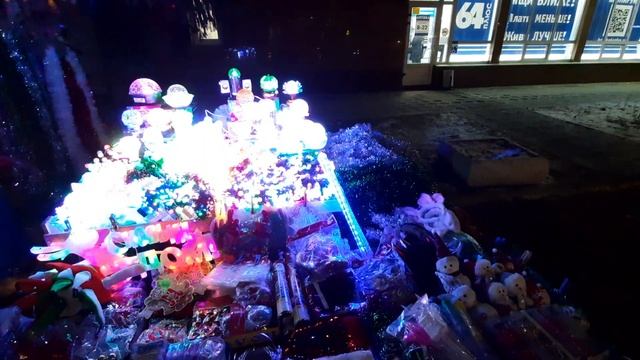 Как украсили САРАТОВ к Новому году и Рождеству 2021. life in SARATOV смотреть онлайн