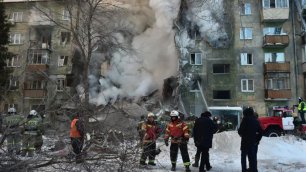 Чудовищная трагедия в Новосибирске. Спасатели продолжают доставать тела из-под завалов