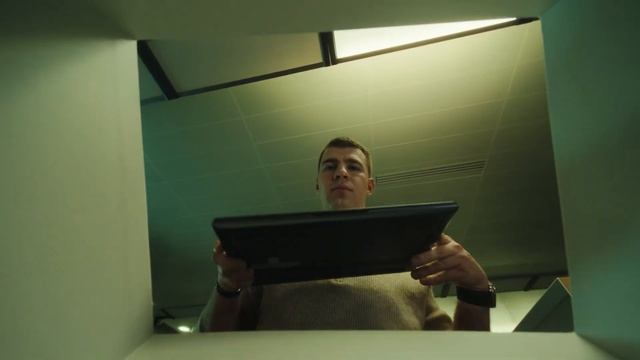 Тысячи экспертов для безопасности миллионов людей. Новый #Kaspersky смотреть онлайн