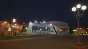 Вечерний Абакан/гуляем с мужем по городу/Хакасия/Сибирь 2021.mp4