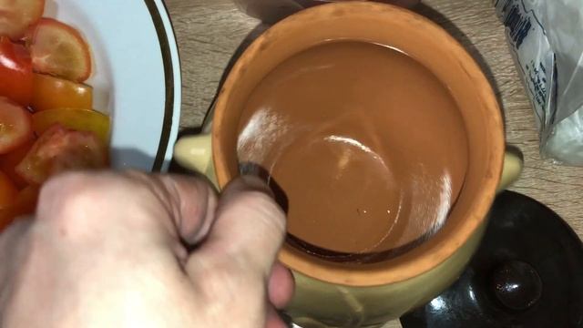 Говядина с овощами в горшочках!