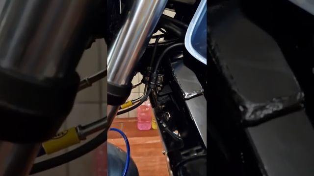 Армированные тормозные шланги на мотоцикл Honda CBF 600 ABS 2005 смотреть онлайн