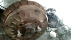 Снять тормозной барабан с сорванной резьбой