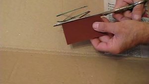 ЗАТАЧИВАНИЕ НОЖНИЦ НАЖДАЧНОЙ ШКУРКОЙ