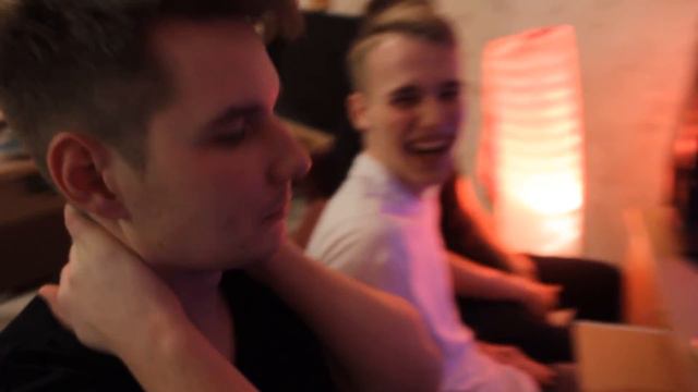 ЧУТЬ НЕ ЗАДОХНУЛСЯ,КОГДА СЪЕЛ ЛОЖКУ КОРИЦЫ! ТРЕШОВАЯ РУЛЕТКА! смотреть онлайн