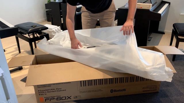 Unboxing Roland FP 60X | Digitalpiano.com