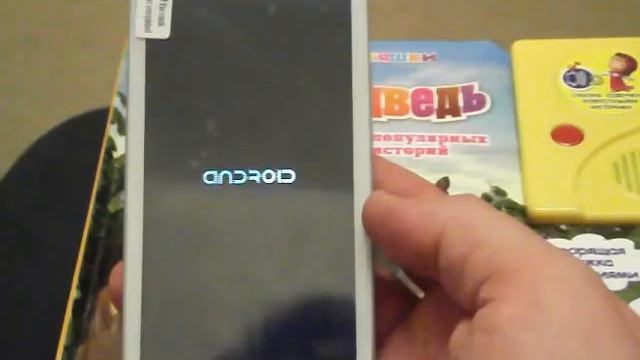 повреждение телефона GT-i9300 смотреть онлайн