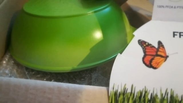 ЧТО ПОДАРИТЬ НА НОВЫЙ ГОД.?! СКОВОРОДУ ОТ FRYBEST .КОРЕЯ !!! смотреть онлайн