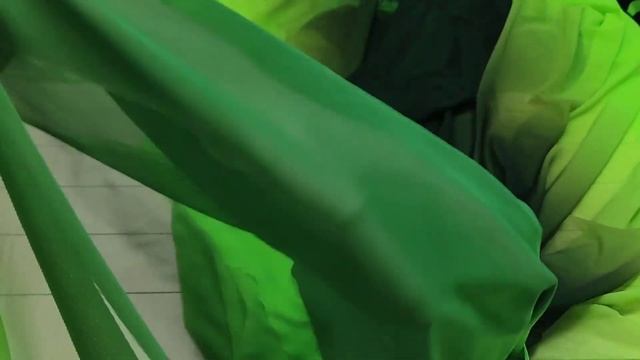 Сетка-стрейч градиент, цв. "Бутылочно-зеленый + Неон-зеленый" смотреть онлайн