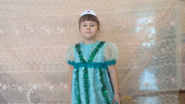 Полина  Мукина 6 лет "Белые снежинки"