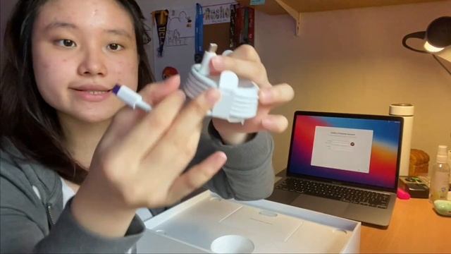 MACBOOK AIR M1 2020 | Unboxing & MUST Have Accessories. смотреть онлайн