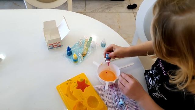 Алиса на утреннике 8 марта и поделка мыло своими руками смотреть онлайн