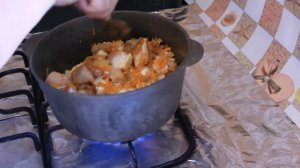 Тушёнка из курицы.Вкусно,просто,лентяйно)