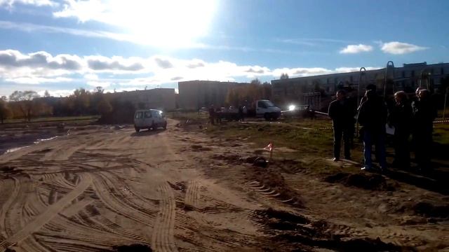 Капитальный ремонт стадиона Горбунки 15.10.2015 смотреть онлайн