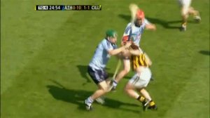 Eoin Larkin hit - Dublin v Kilkenny