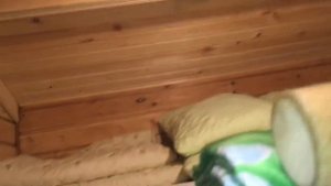 Обзор избушки на базе отдыха Кристалл, на озере Тургояк .