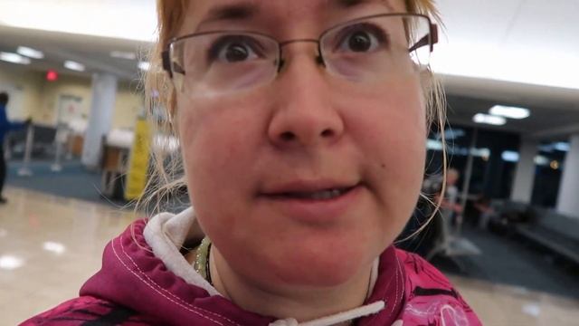 Перелет из Орландо в Сакраменто через Лас Вегас. Уставший вид. Отличие аэропортов России и Америки. смотреть онлайн