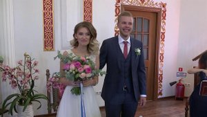 Меньше браков и разводов: россияне не торопятся в ЗАГС
