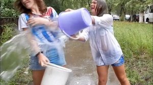 ICE BUCKET CHALLENGE // Полина Беляк