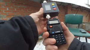 Baofeng UV-5R 8w. Проверка КСВ антенны и мощности.