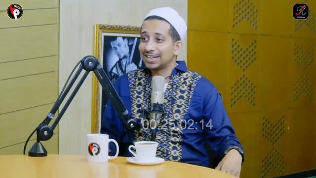 BISIKAN RHOMA #58: JAMAN SEKARANG, CIRI ORANG AHLI SURGA ATAU NERAKA BISA DICEK DARI ISI HP-NYA??!! смотреть онлайн