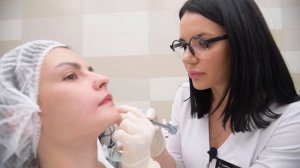 ЛУЧШИЙ СПОСОБ КОРРЕКЦИИ НОСОГУБНЫХ СКЛАДОК: МНЕНИЕ КОСМЕТОЛОГА