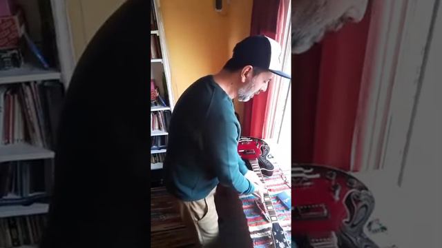 Calibrando Guitarra Ibanez Artcore AF75 T (Instagram Direct) смотреть онлайн